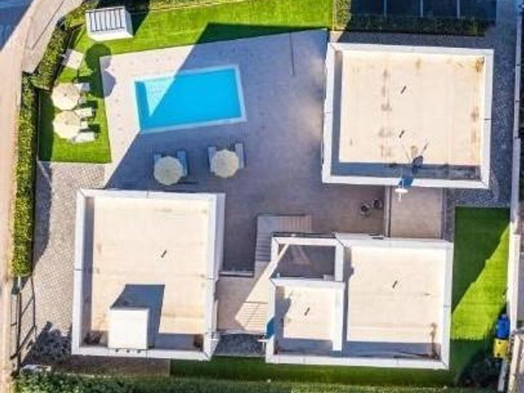 Maison de luxe à vendre à Banjole, 630 000 €, Photo 4