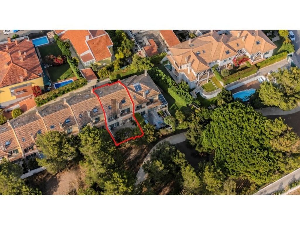 Luxury House for sale in Cascais, 1 160 000 €, Photo 1