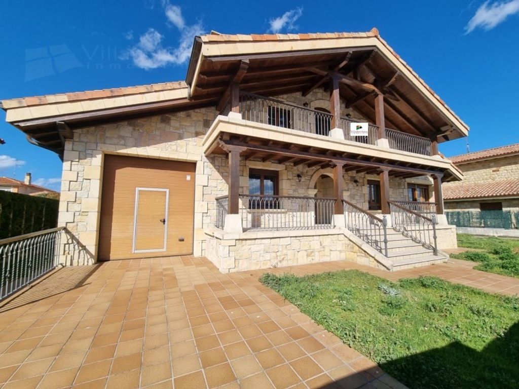 Maison de luxe à vendre à Villarcayo, 500 000 €, Photo 2