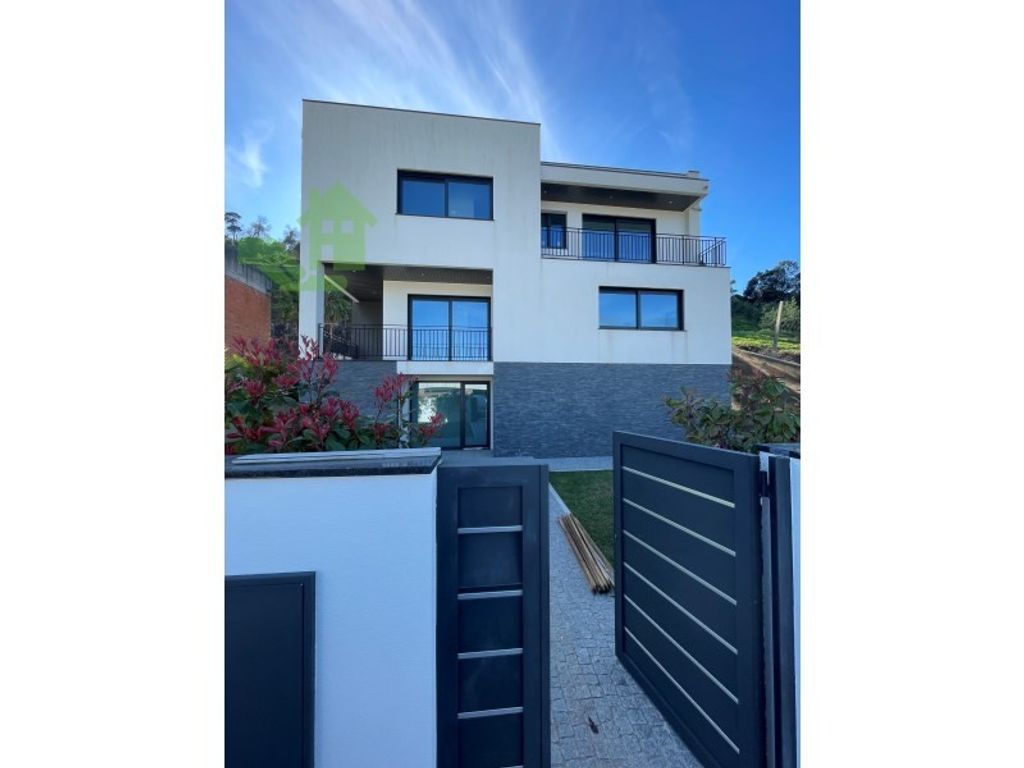 Maison de luxe à vendre à Braga, 980 000 €, Photo 4