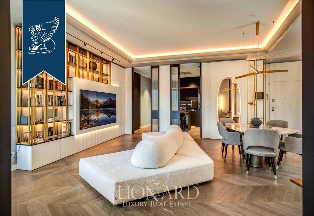 Luxury Apartment for sale in Rome, 2 350 009 €, Photo 2