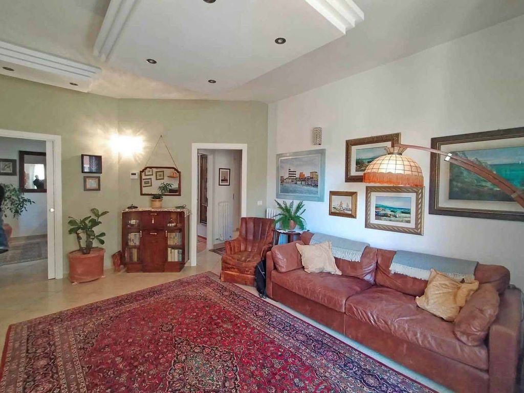 Luxury Apartment for sale in Senigallia, 540 000 €, Photo 3