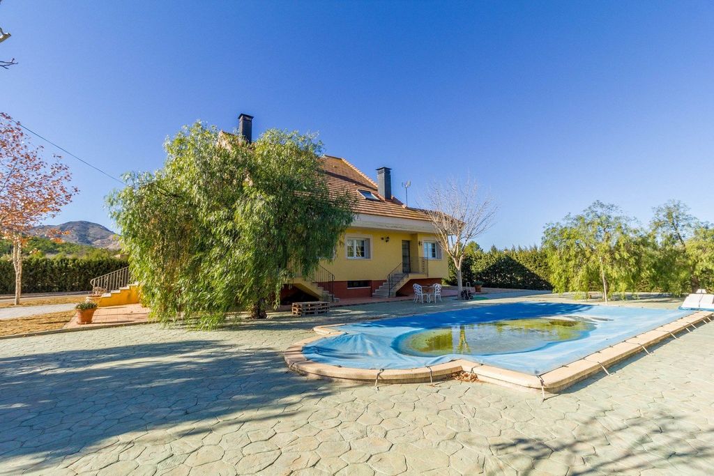 Maison de luxe à vendre à Yecla, 600 000 €, Photo 1