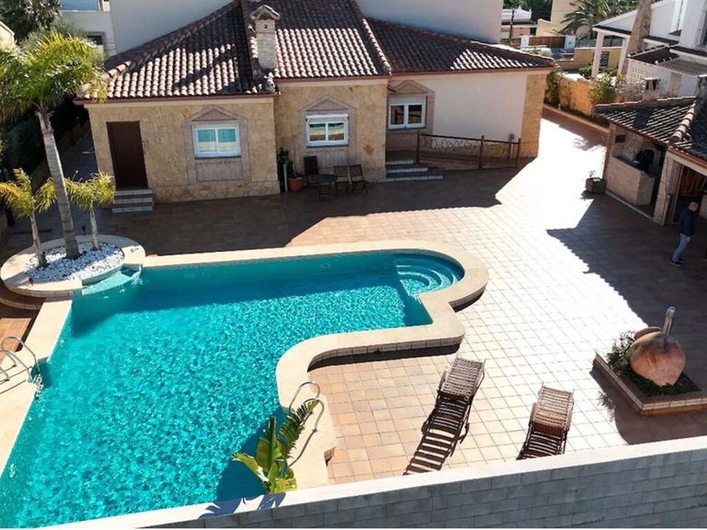 Maison de luxe à vendre à Torrevieja, 1 000 000 €, Photo 2