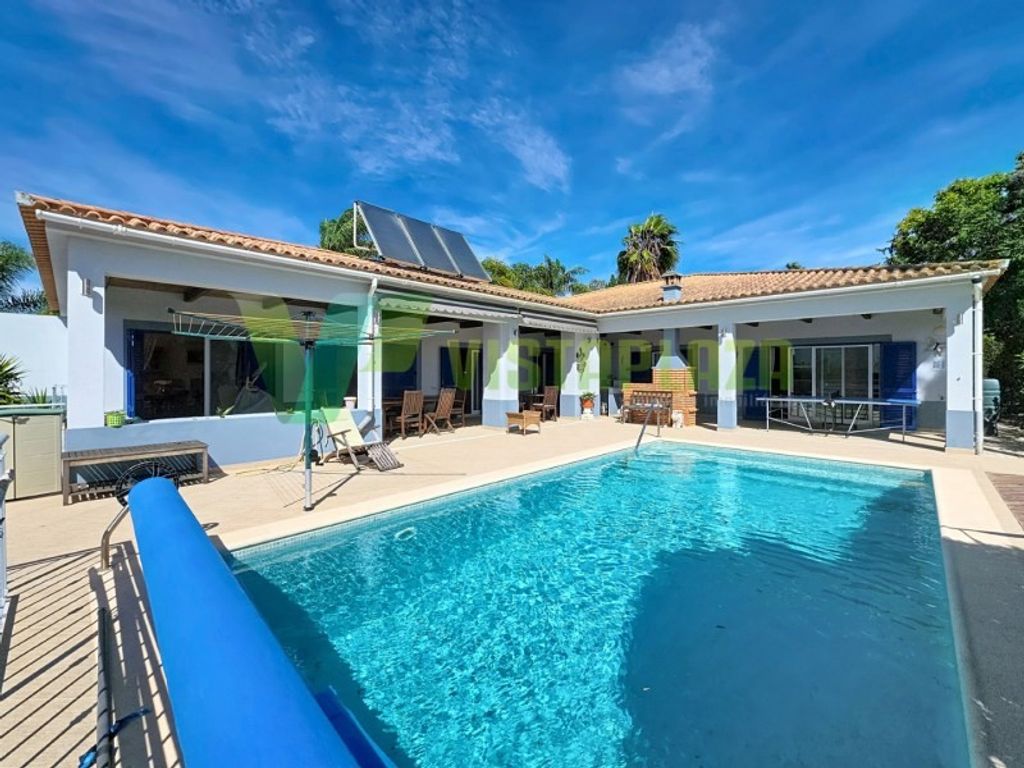 Luxury House for sale in Portimão, 915 000 €, Photo 2