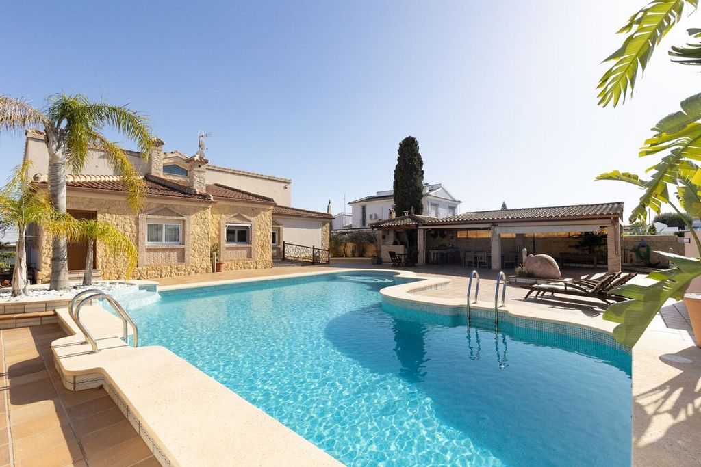 Maison de luxe à vendre à Torrevieja, 1 000 000 €, Photo 4