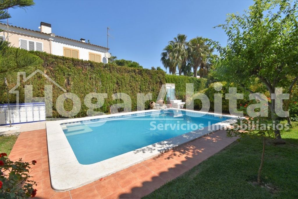 Maison de luxe à vendre à Burriana, 750 000 €, Photo 1