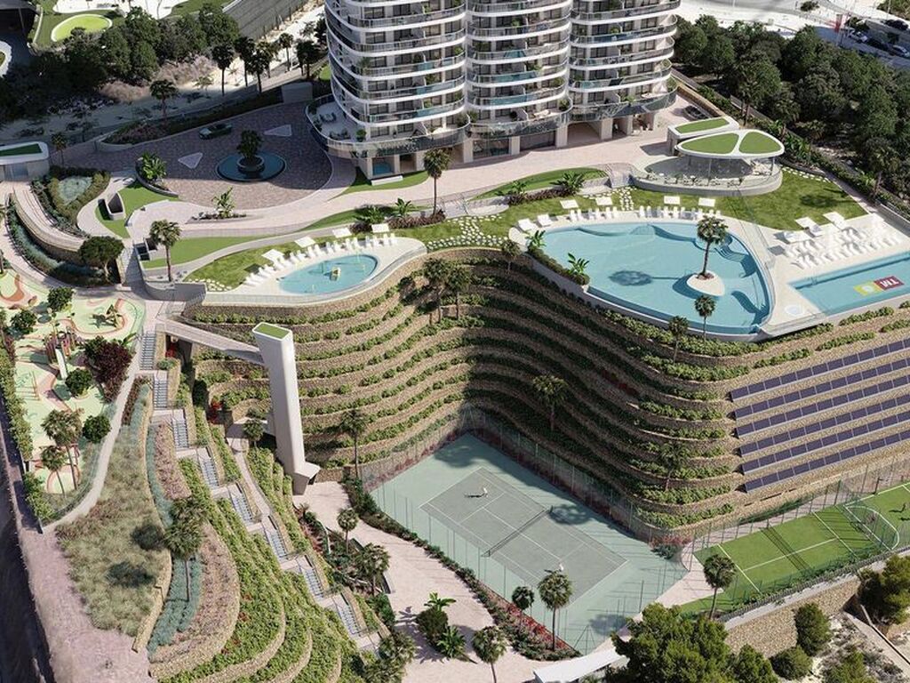 Luxury Apartment for sale in Benidorm, 905 000 €, Photo 1