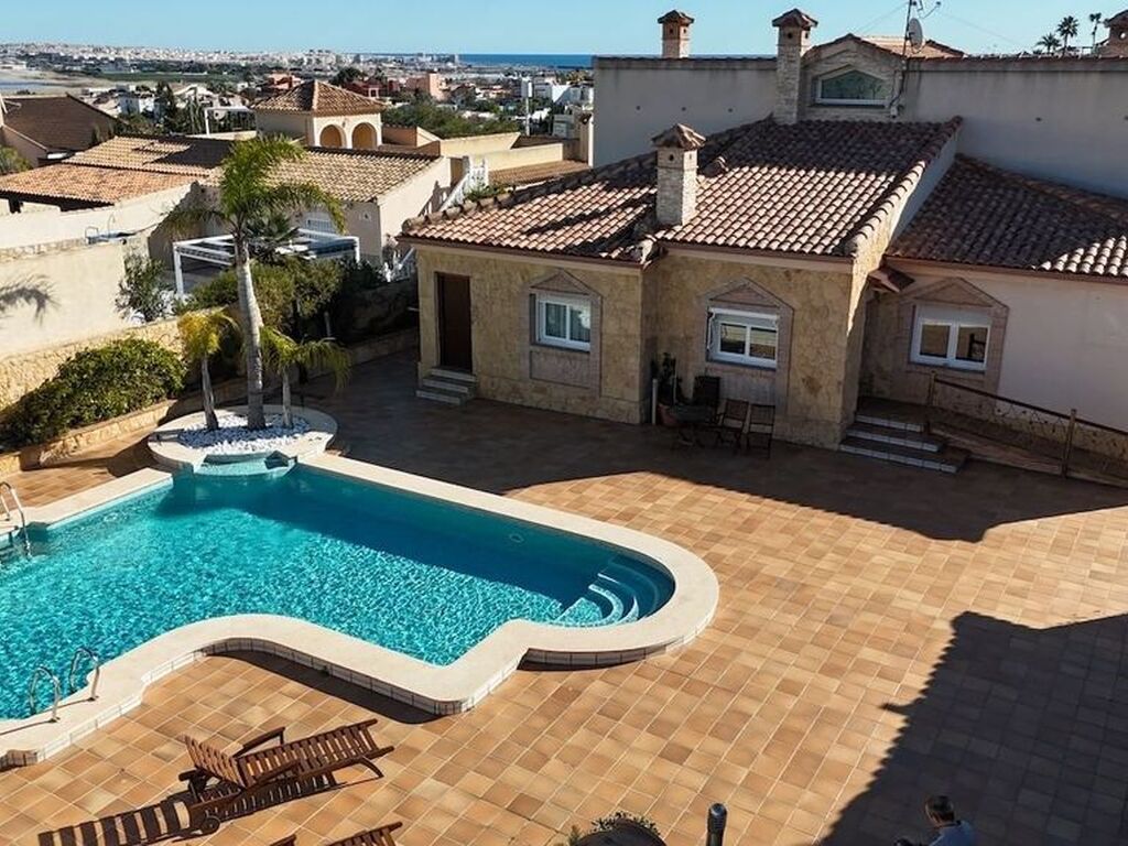 Maison de luxe à vendre à Torrevieja, 1 000 000 €, Photo 3