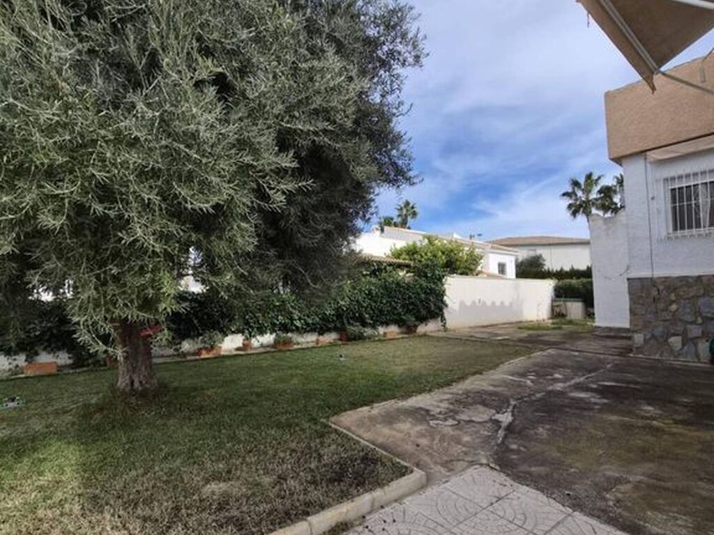 Maison de luxe à vendre à Torrevieja, 490 000 €, Photo 3