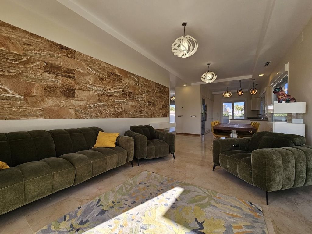 Maison de luxe à vendre à Playas de Orihuela, 1 500 000 €, Photo 7