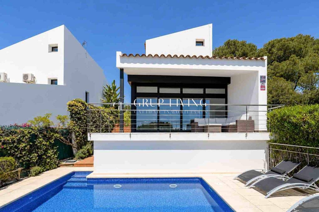 Luxury House for sale in Sant Pere de Ribes, 1 100 000 €, Photo 3