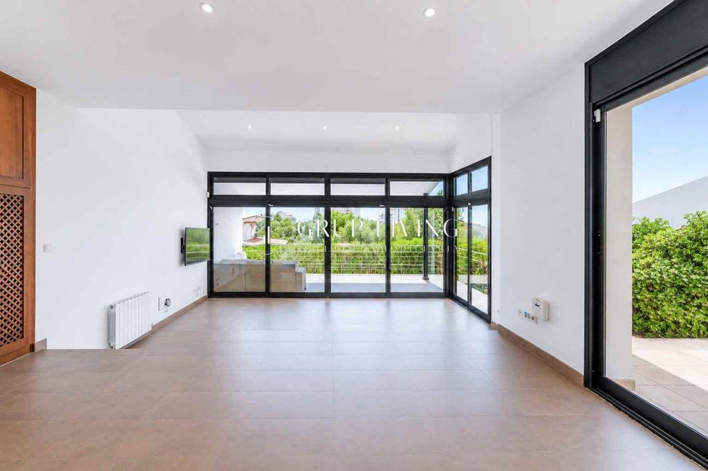 Luxury House for sale in Sant Pere de Ribes, 1 100 000 €, Photo 5