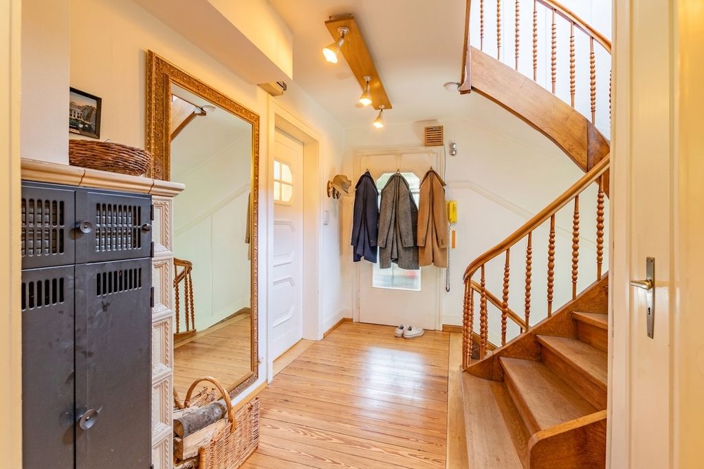 Maison de luxe à vendre à Stuttgart, 1 590 000 €, Photo 7