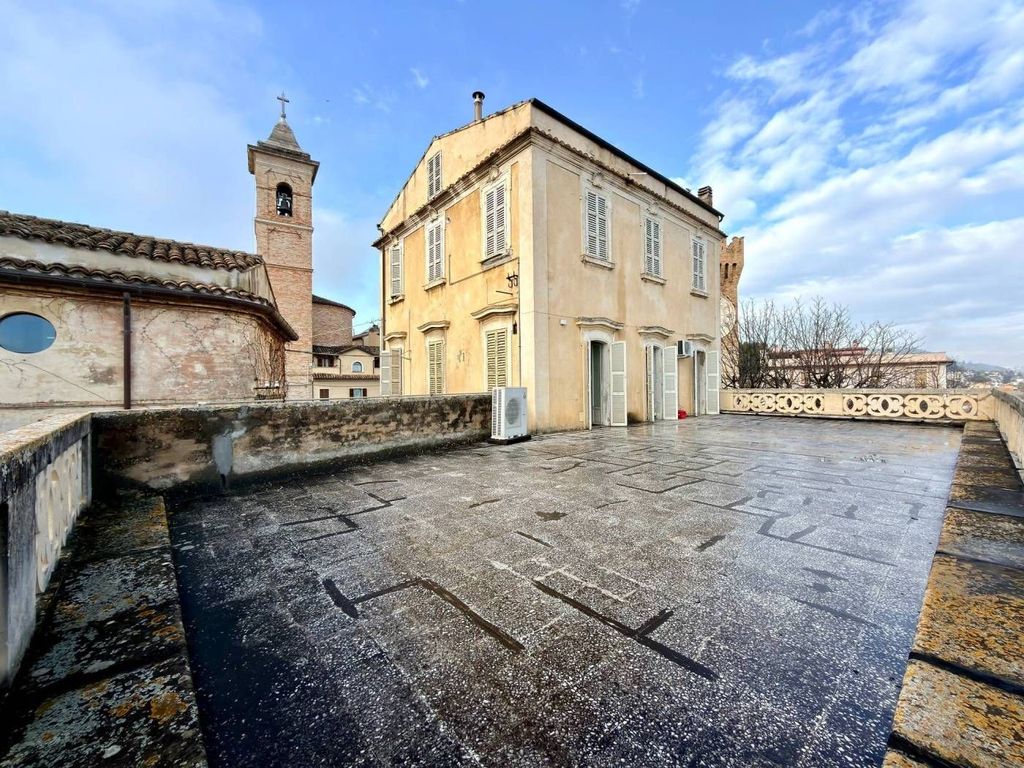Maison de luxe à vendre à San Benedetto Del Tronto, 790 000 €, Photo 7