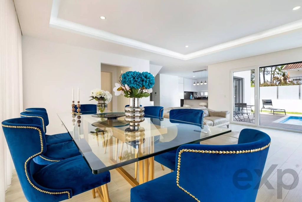 Maison de luxe à vendre à Charneca de Caparica, 780 000 €, Photo 7
