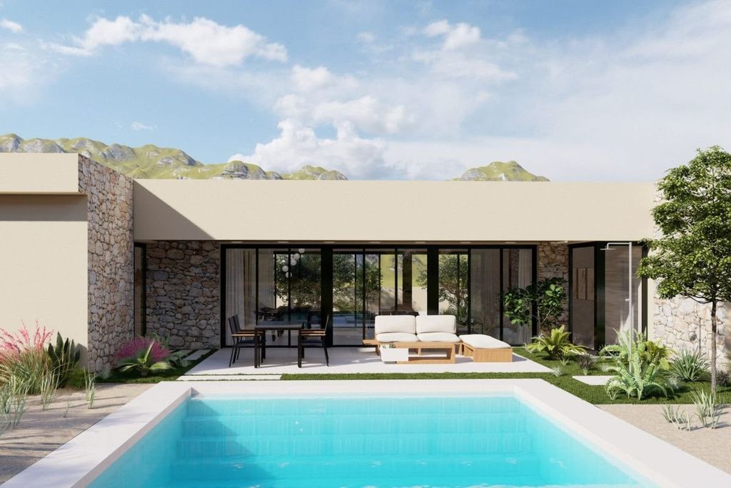 Maison de luxe à vendre à Yecla, 774 000 €, Photo 1