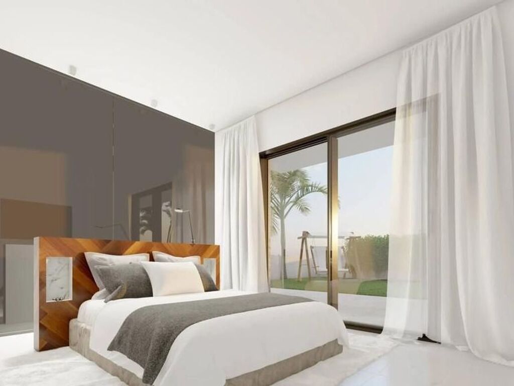 Maison de luxe à vendre à Torrevieja, 849 000 €, Photo 2