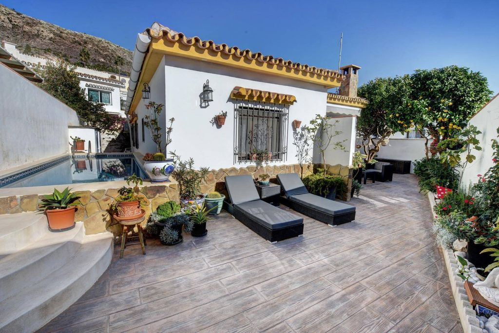 Maison de luxe à vendre à Benalmádena, 629 000 €, Photo 2
