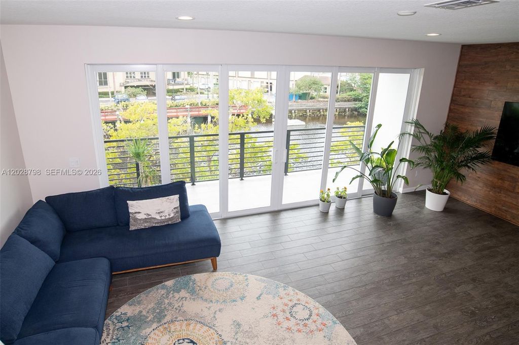 Luxury House for sale in Oakland Park, 763 551 €, Photo 4