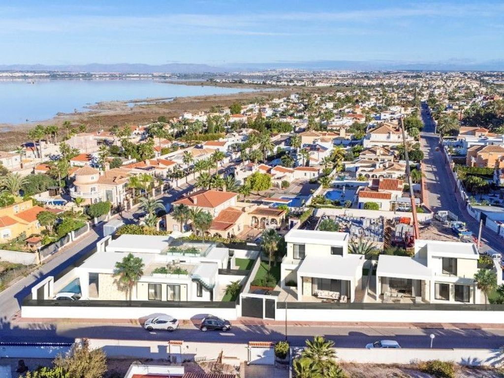 Maison de luxe à vendre à Torrevieja, 700 000 €, Photo 6