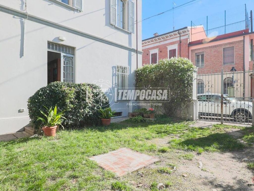 Luxury Apartment for sale in Rimini, 1 600 000 €, Photo 2