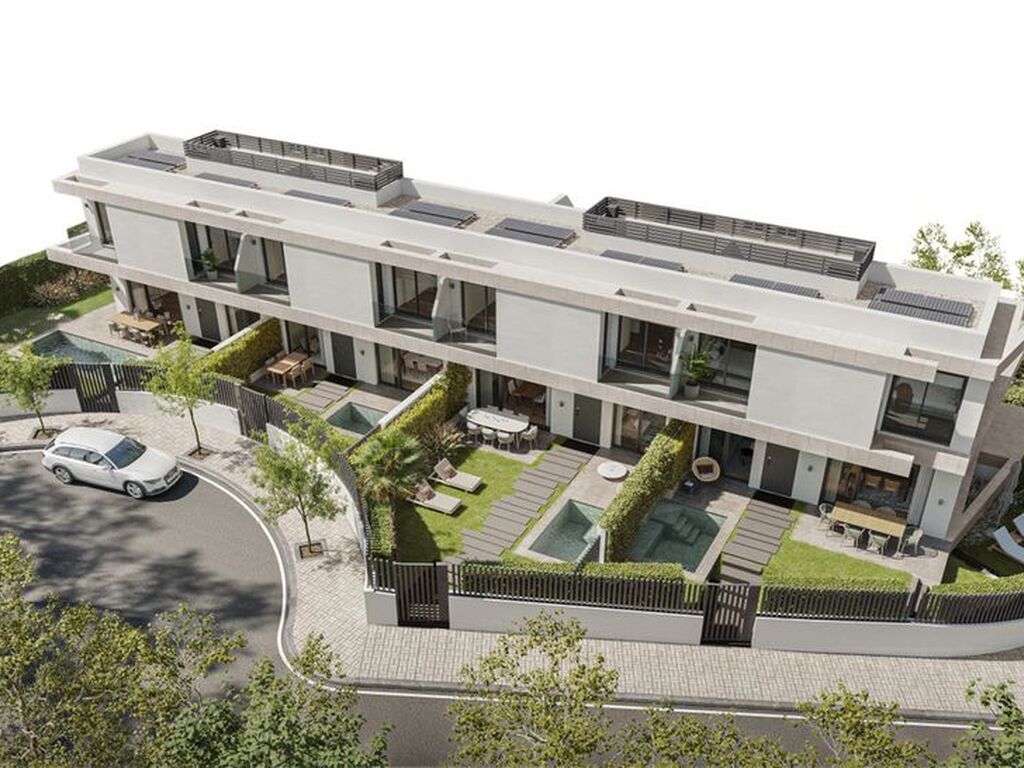 Luxury House for sale in Málaga, 1 750 000 €, Photo 1