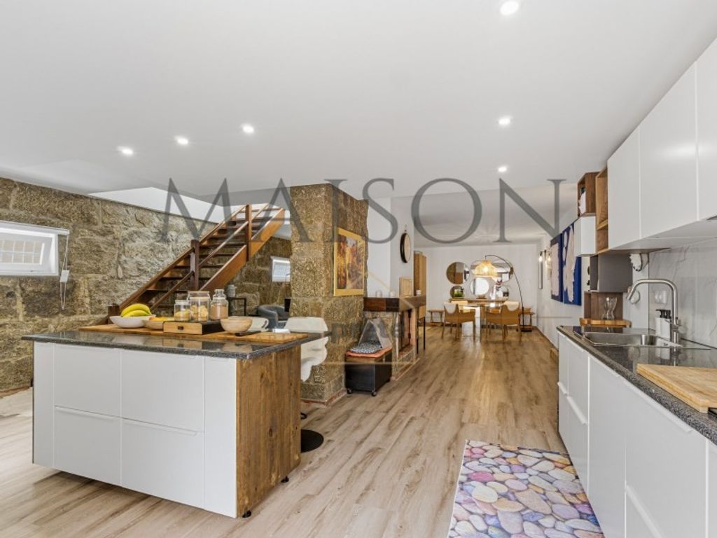 Maison de luxe à vendre à Vila Do Conde, 549 900 €, Photo 1