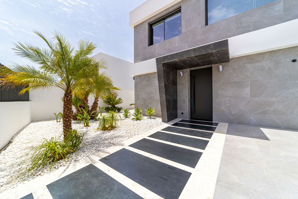 Luxury House for sale in Marbella, 2 995 000 €, Photo 3