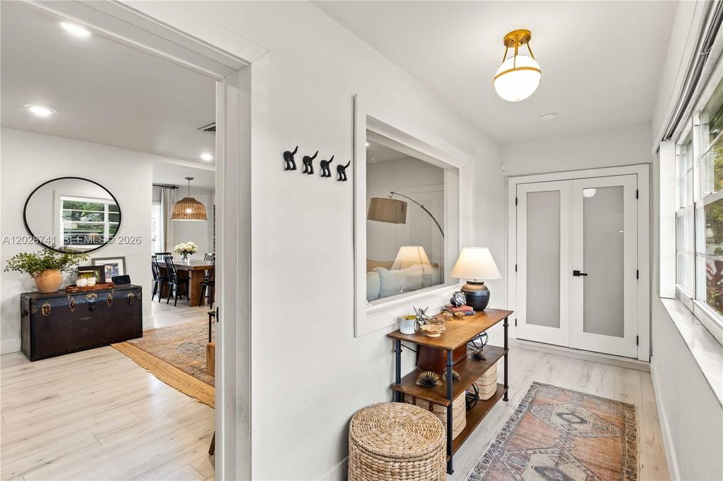 Luxury House for sale in Miami, 753 497 €, Photo 3