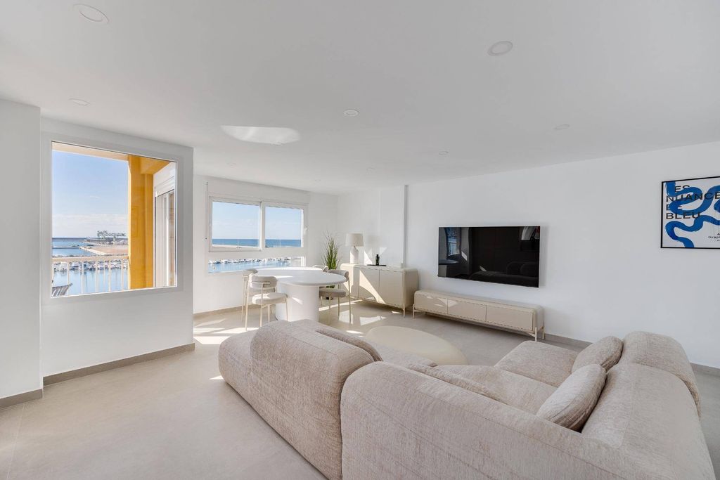 Appartement de luxe à vendre à Torrevieja, 425 000 €, Photo 3