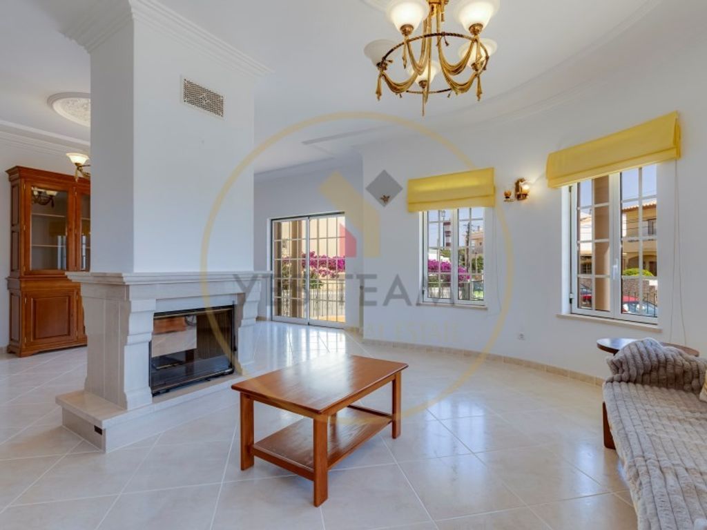 Luxury House for sale in Portimão, 760 000 €, Photo 3