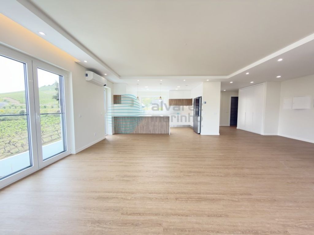 Luxury Apartment for sale in Torres Vedras, 795 000 €, Photo 4