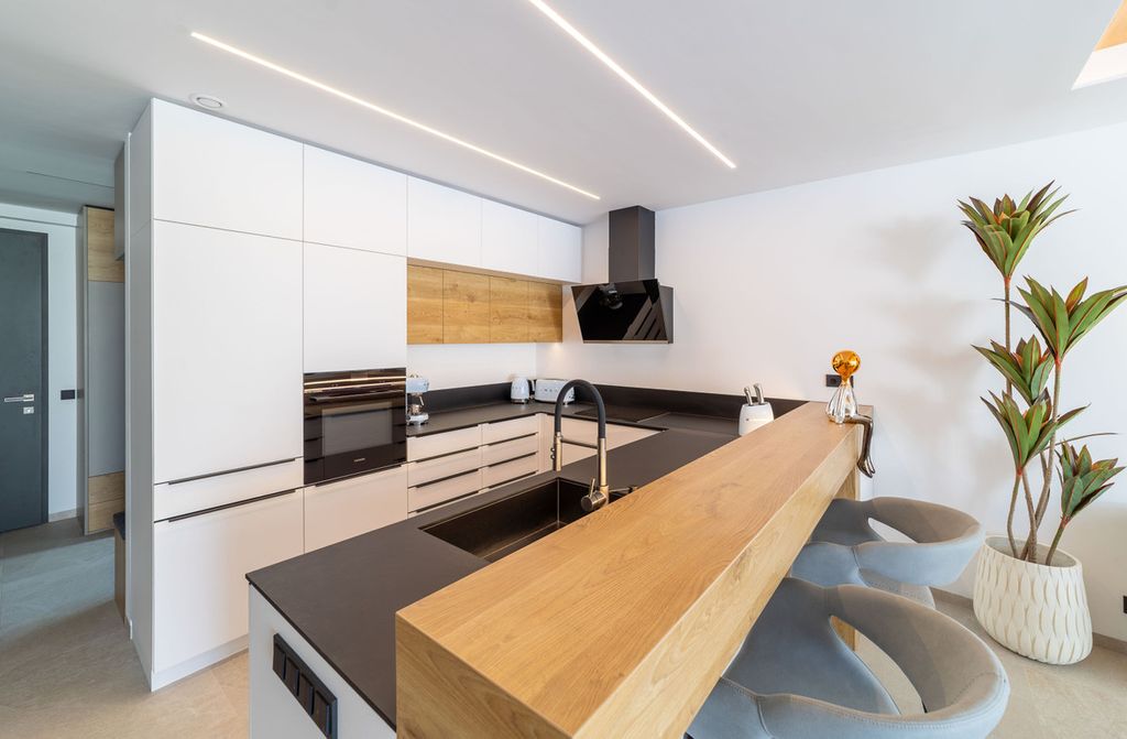 Luxury House for sale in Marbella, 2 995 000 €, Photo 6