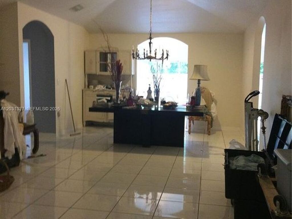 Luxury House for sale in Miami, 572 658 €, Photo 6
