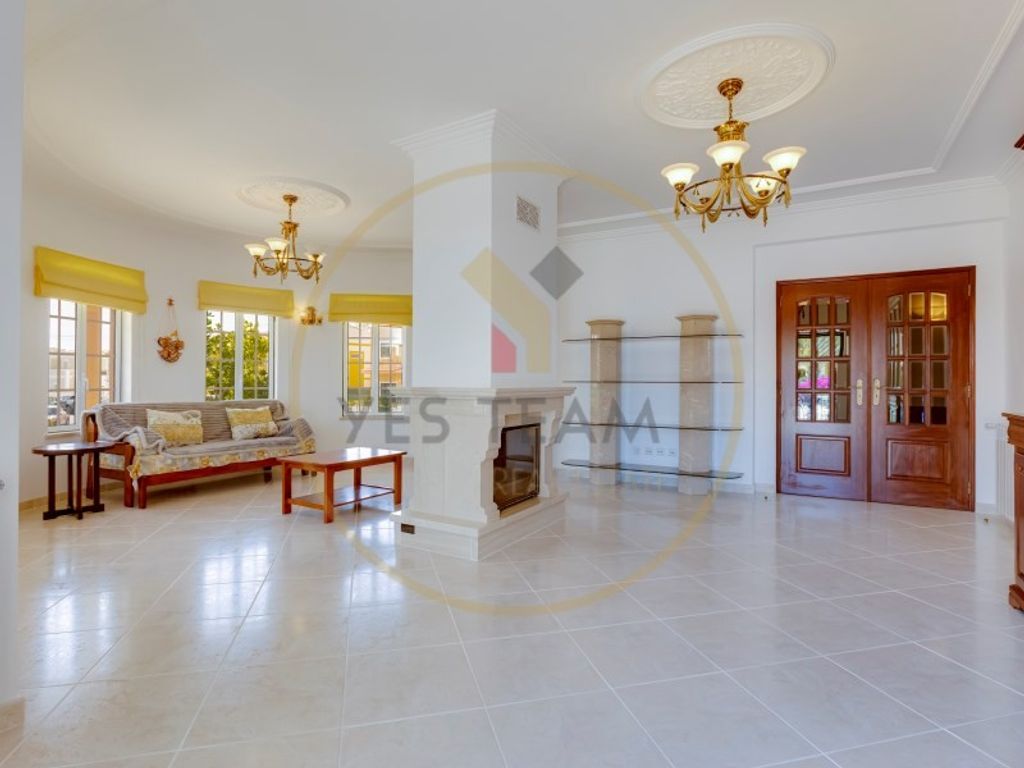 Luxury House for sale in Portimão, 760 000 €, Photo 6