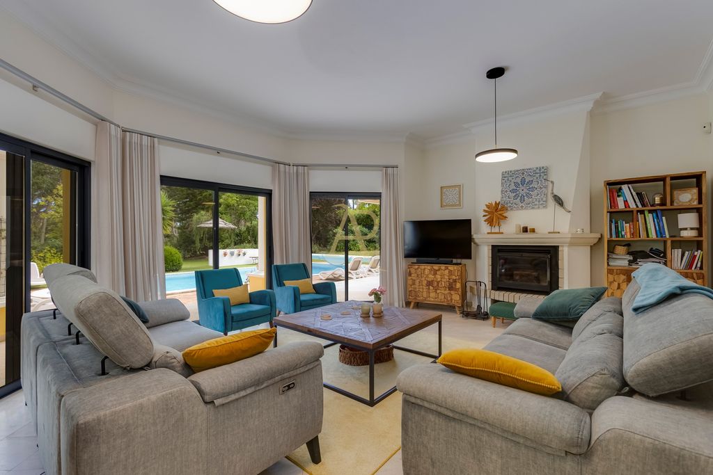 Luxury House for sale in Portimão, 1 360 000 €, Photo 7