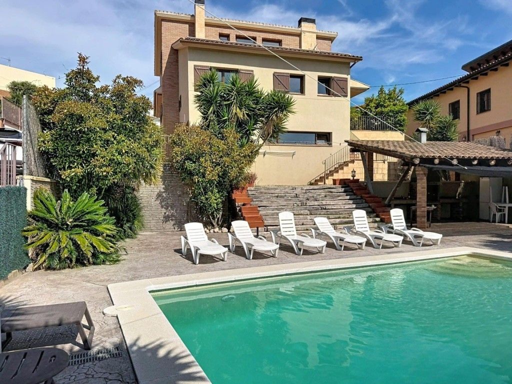 Maison de luxe à vendre à Cubelles, 699 000 €, Photo 7