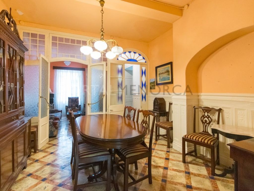 Maison de luxe à vendre à Maó, 640 000 €, Photo 1
