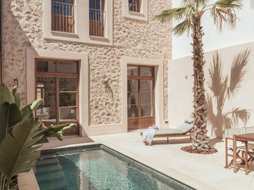 Luxury House for sale in Bunyola, 2 350 000 €, Photo 1