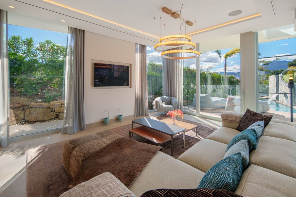 Maison de luxe à vendre à Nueva Andalucia, 2 775 000 €, Photo 2