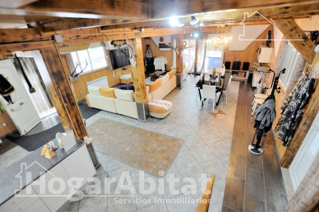Maison de luxe à vendre à Monserrat, 419 000 €, Photo 3