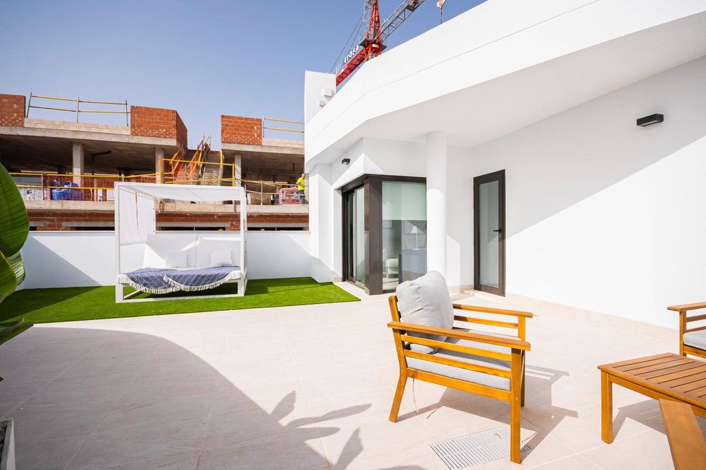 Maison de luxe à vendre à Torrevieja, 539 000 €, Photo 3