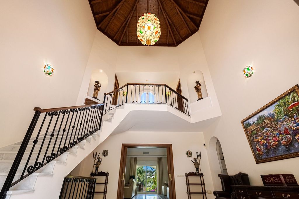 Maison de luxe à vendre à El Paraíso, 4 600 000 €, Photo 3
