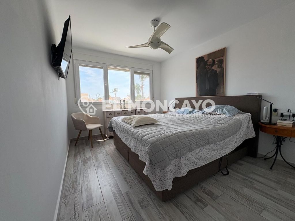 Maison de luxe à vendre à Torrevieja, 465 000 €, Photo 3