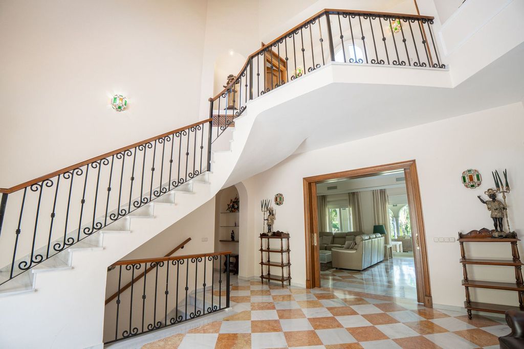 Maison de luxe à vendre à El Paraíso, 4 600 000 €, Photo 4