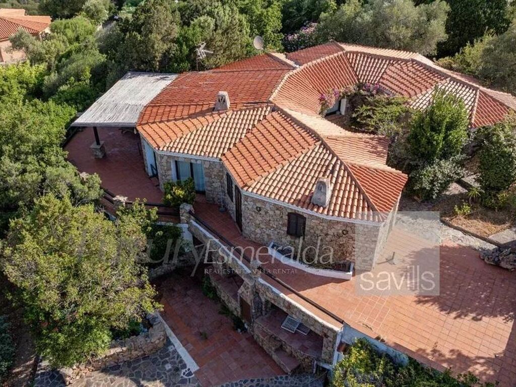 Luxury House for sale in Arzachena, 1 300 000 €, Photo 2