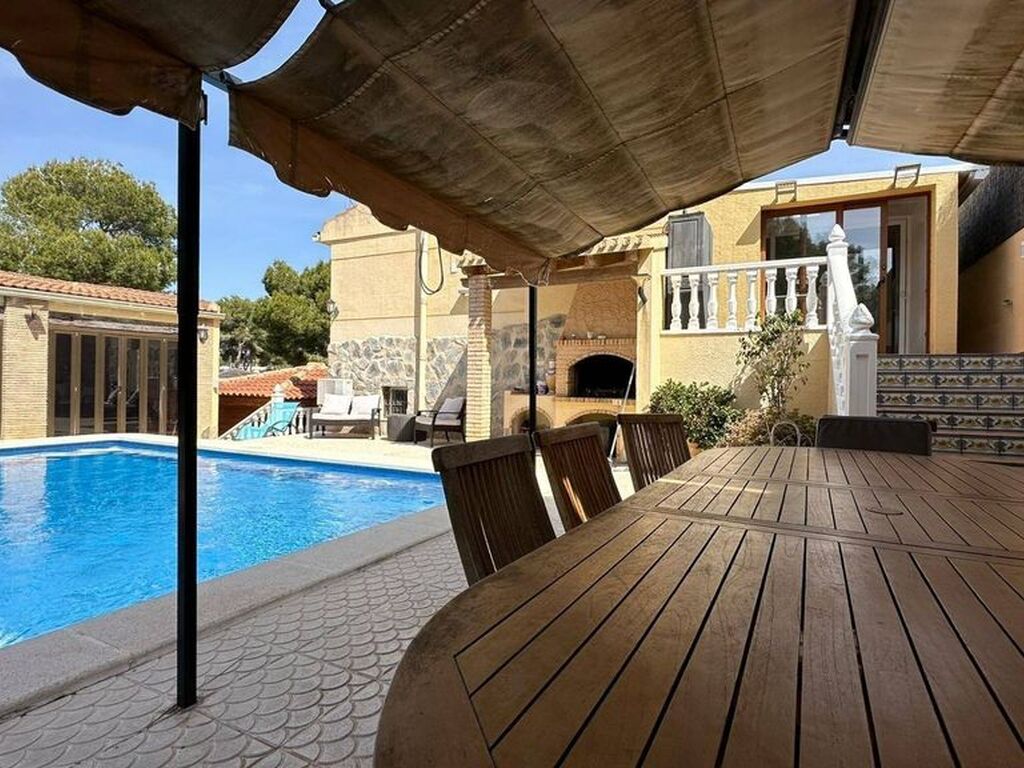 Luxury House for sale in Torrevieja, 490 000 €, Photo 2