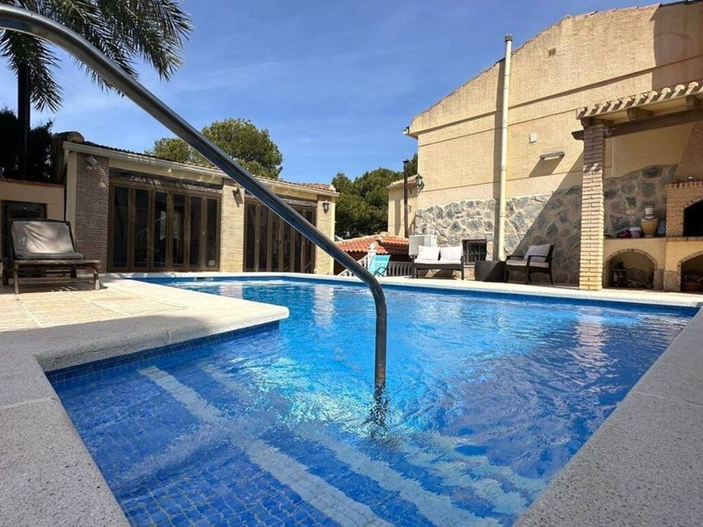 Luxury House for sale in Torrevieja, 490 000 €, Photo 4