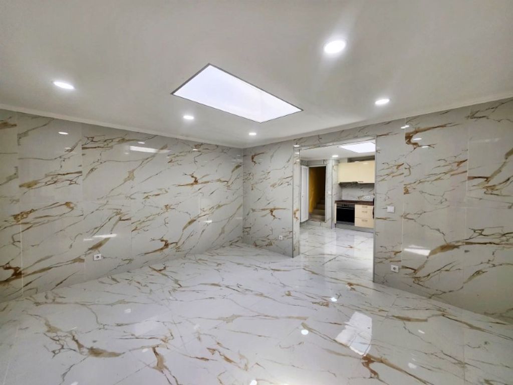 Maison de luxe à vendre à Porto, 430 000 €, Photo 2